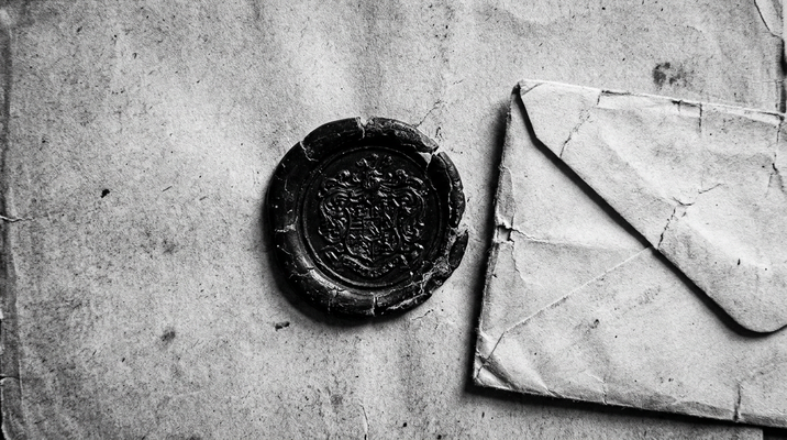 Monochrome tile for Signed announcements